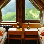Josefova Bouda -resort Svaty Frantisek 招待所 4*